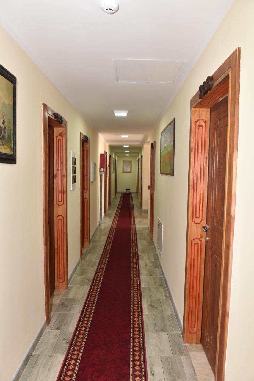 Hotel "Vir" Велика-Плана Экстерьер фото